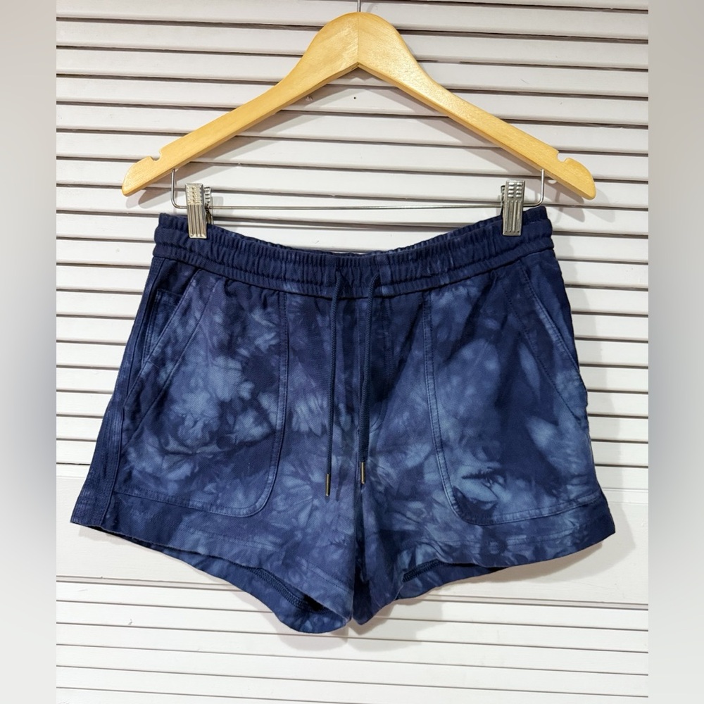 Athleta Farallon Short Women’s Blue  Tie-Dye Adjustable  Waist  Size Small